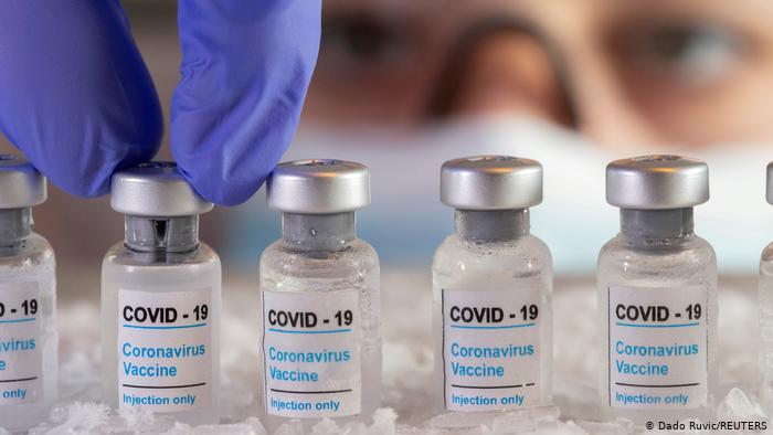 156 de reacții adverse în Timiș, după vaccinarea împotriva Covid-19